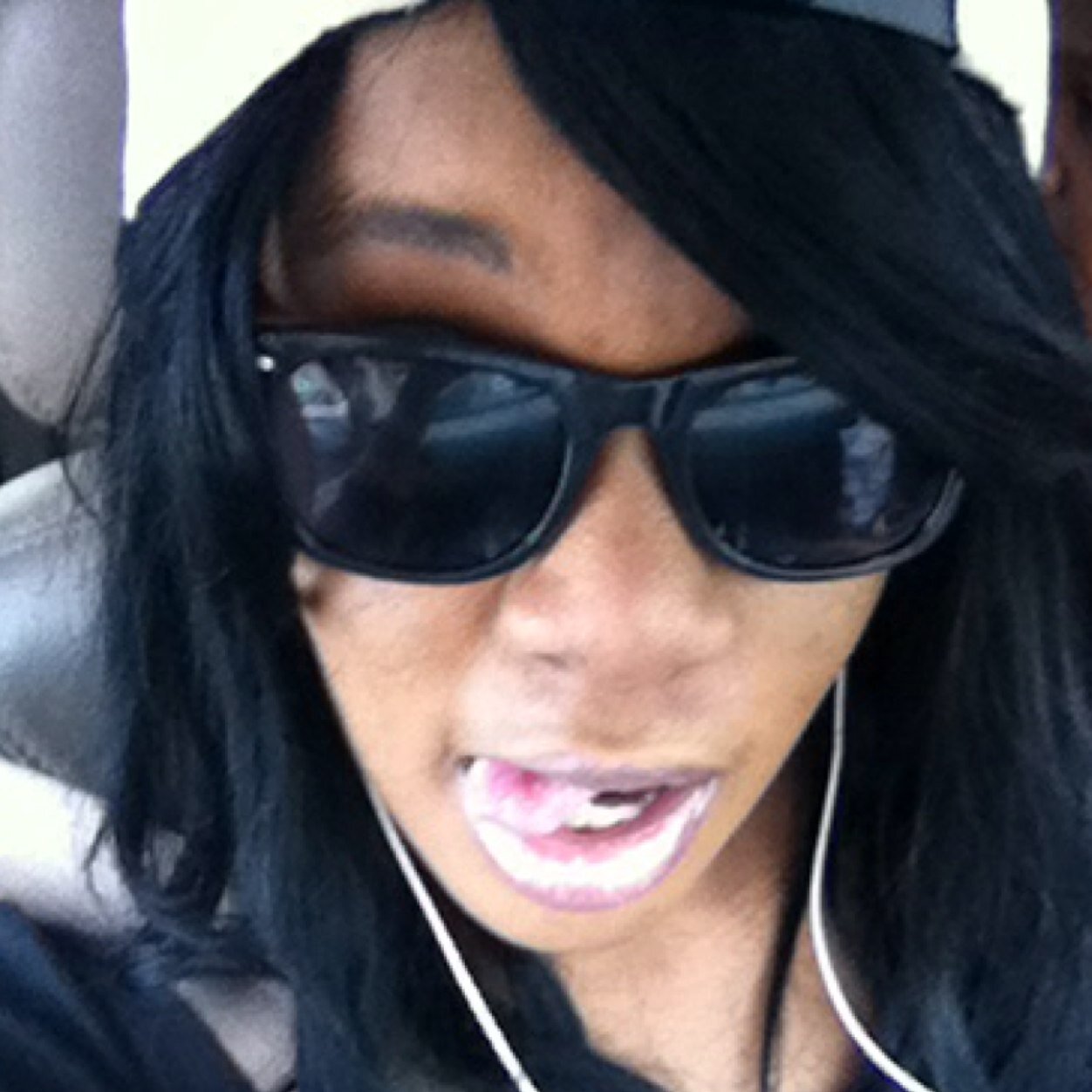 Imma be me no matter what people sayy#BeTrueToYourself
