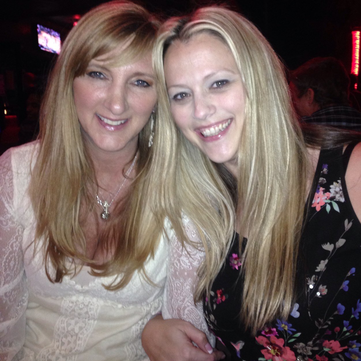 mandella31's profile picture. Parent, reader, love my family