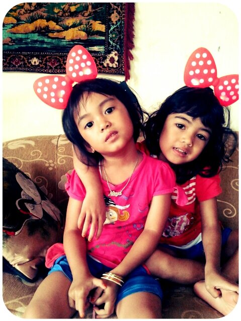simple is better , a mom of two daughters - Berkerja online dari rumah disamping kedua malaikat kecil itu sesuatu
