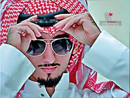 احيانا كاش واحيانا ولا شي بس اعجبك لا تغرك المظاهر
