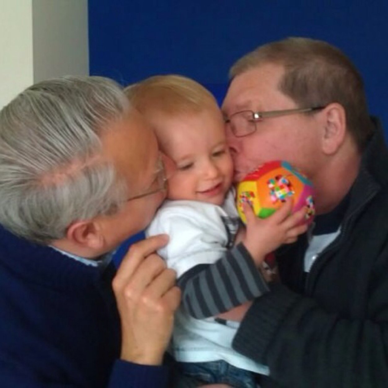 PhilipIszatt's profile picture. Grandad, organisational change consultant, former church and Tearfund Pastor. Passionate about Jesus, politics and everything creative.