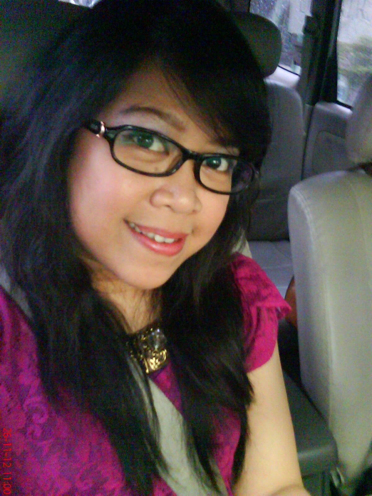 I'm Unique and Special, Independent Beauty Konsultant Oriflame, Pendidik sebaya Yayasan AIDS Indonesia dan Remaja Aliansi Pita Putih Indonesia