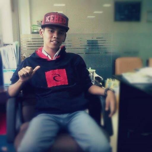 AchmadRiizal27's profile picture. Kebahagianmu adalah kebahagianku juga. Karena itu aku akan melakukan apapun untuk membuatmu bahagia ♥