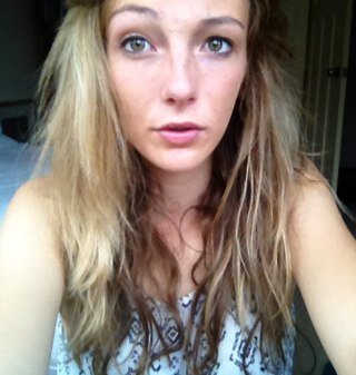 Char_Tay's profile picture. 15 female, i post anything and everything :)