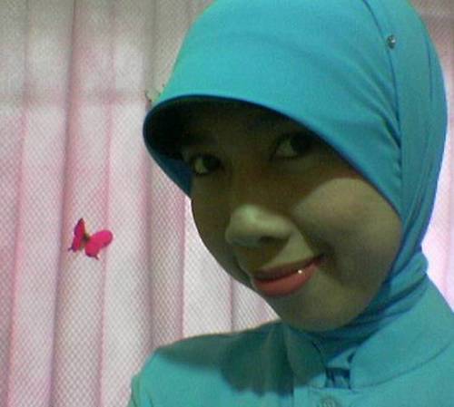 Haryati Marlinda Profile