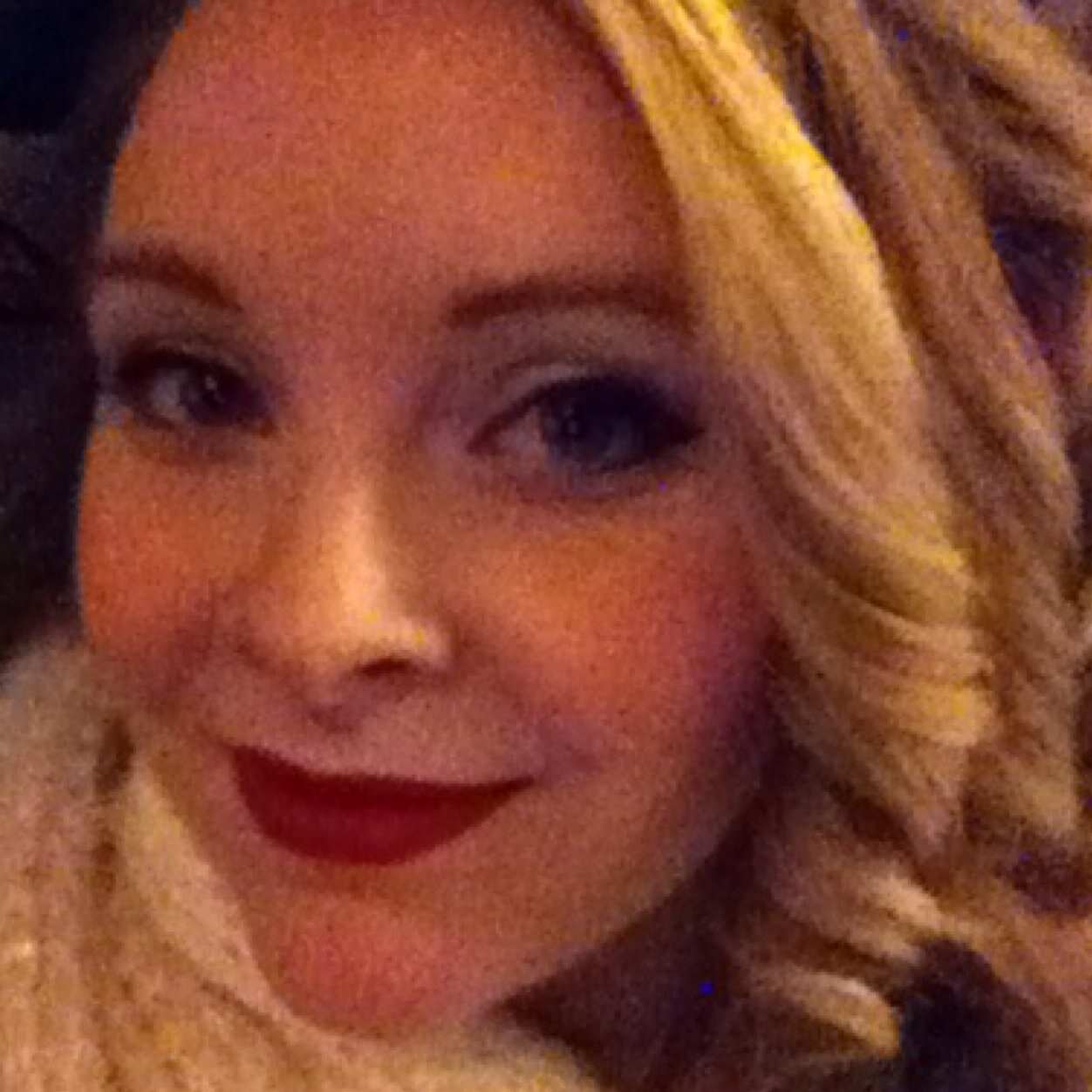 theGailface's profile picture. Makeup Artist, Musician, Baker