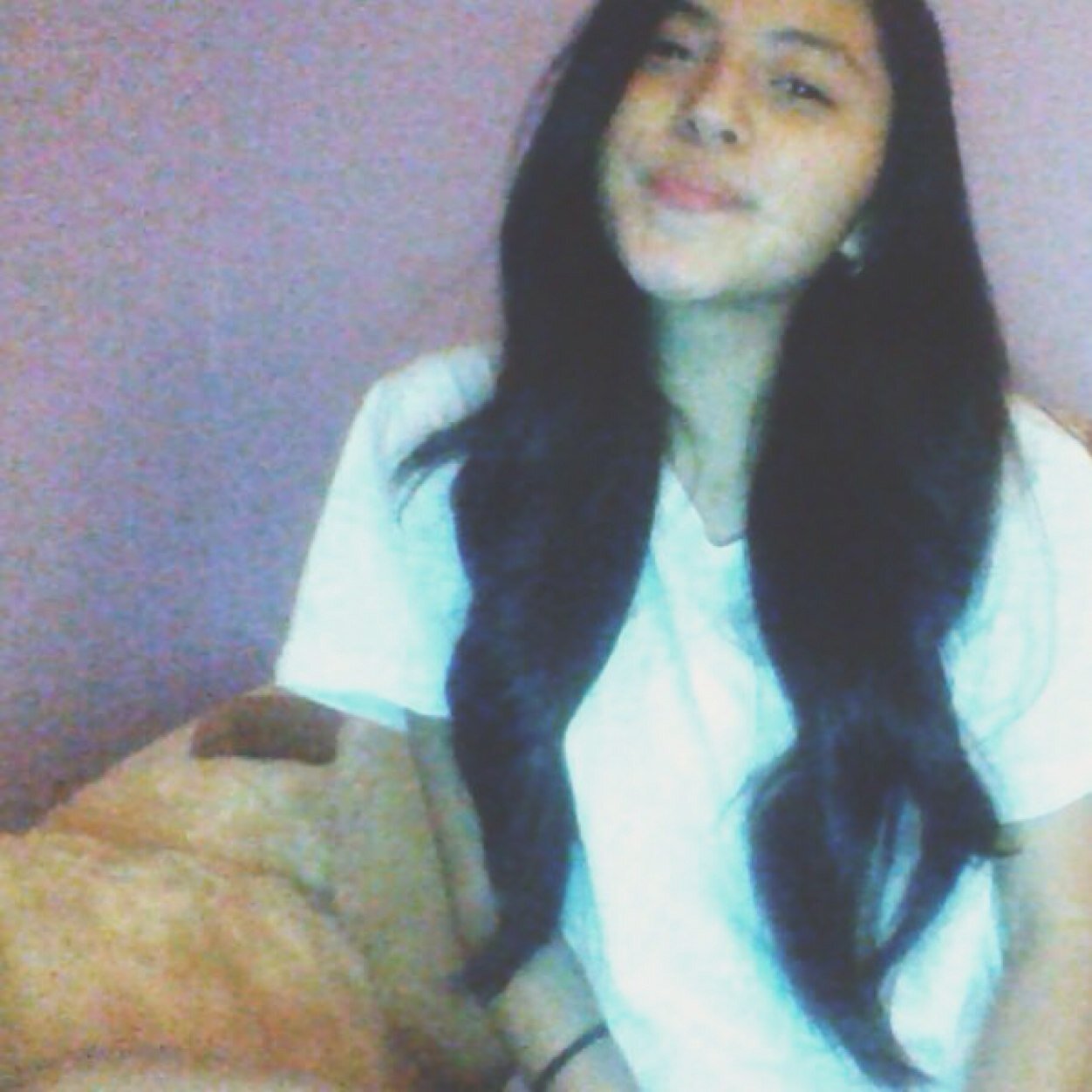 alylopez18's profile picture. 