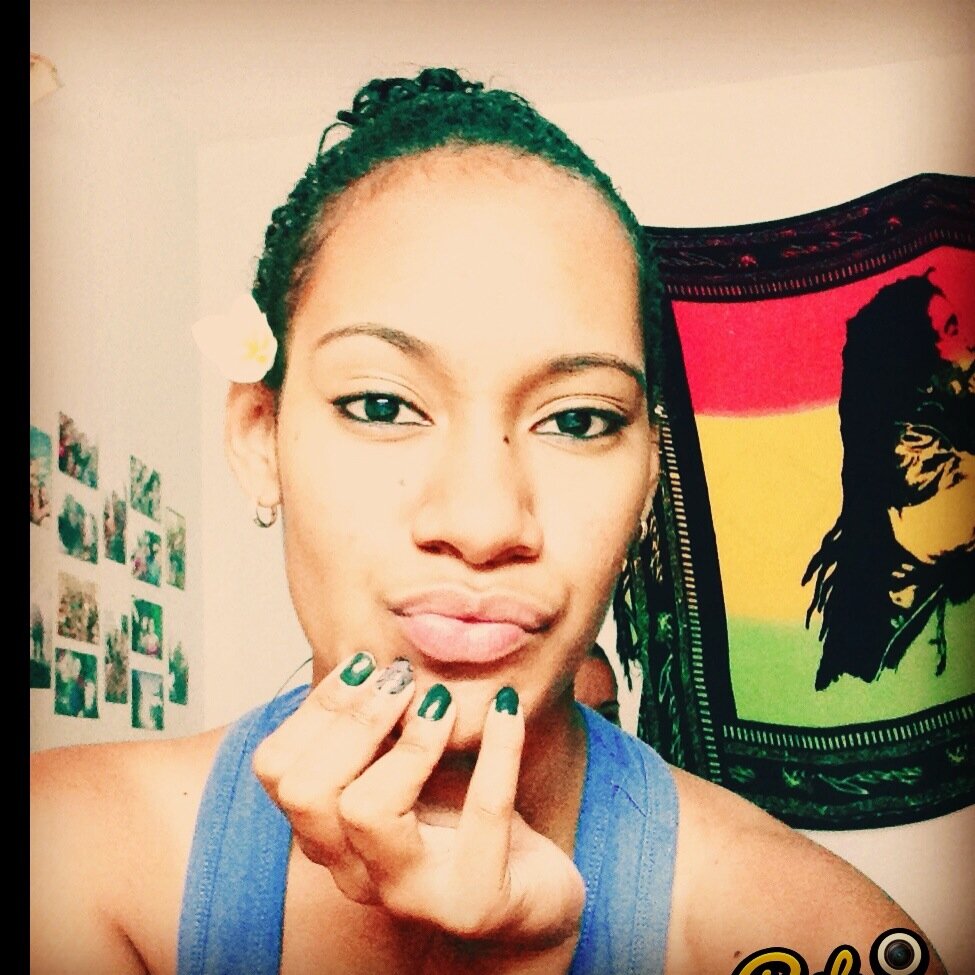 Fijian_Lewa.
Sevens Rugby Lover.
Love island life(food).