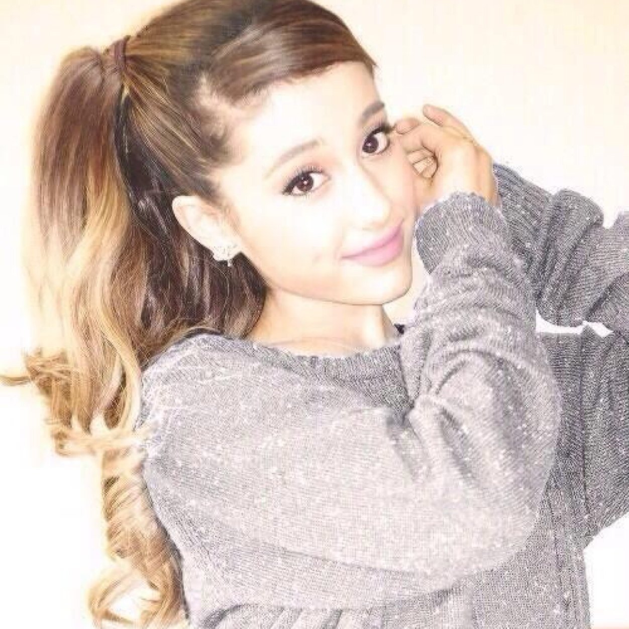 Cat Valentine has stole my heart & Ariana Grande never give it back
