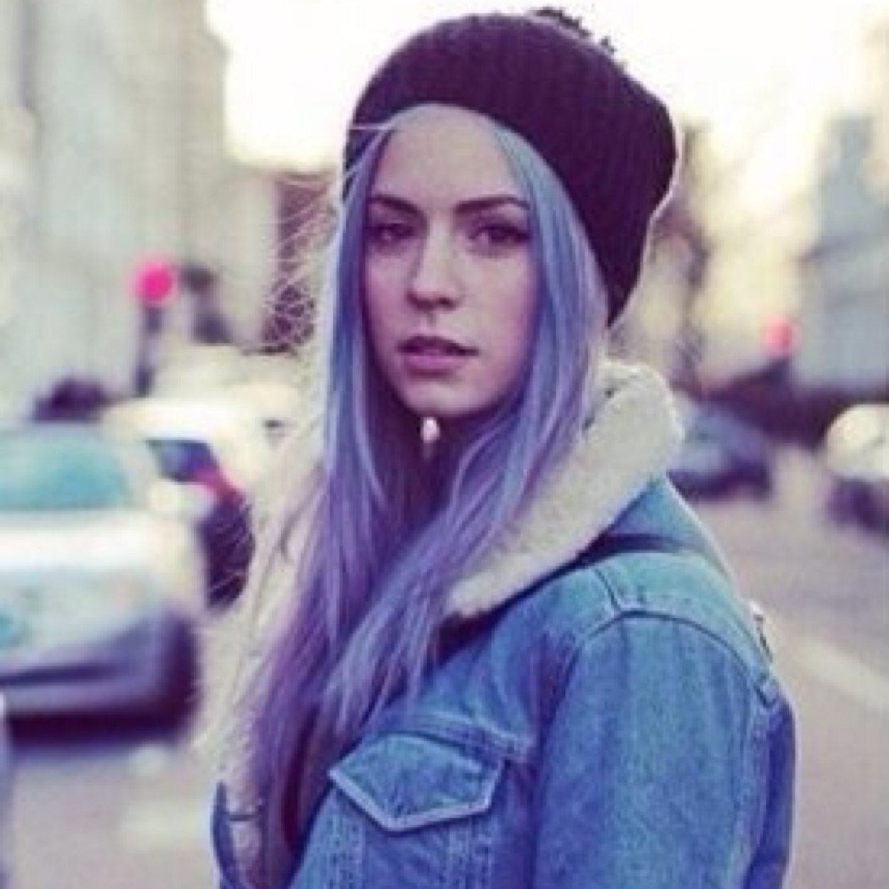 uthie17_'s profile picture. 
