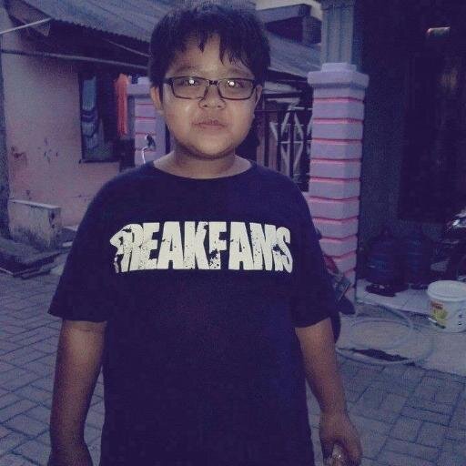 Jangan follow, nanti naksir(•̯͡.•̯͡) | rastafarairari@yahoo.com 087771385098
@ari_soniq_iqbal