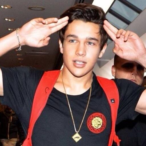 Hiyaa..I love Little Mix and Austin Mahone.Follow me i always follow back..Thanks..Byee ☺ ♥