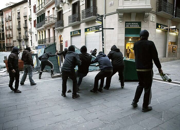 Juventud Navarra radical                                 Nafar radikal gazteria