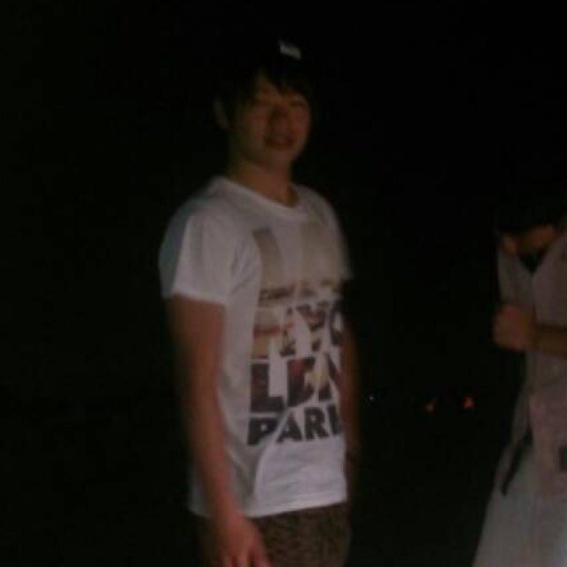 背水の陣帰国寸前貧乏留学生です。ネットビジネス詳しい方とtwitterで繋がれたら嬉しいです。ヘッダーは今のぼくの主食です。お金ができたらもっといいもの食べるんだ！！相互フォロー100%