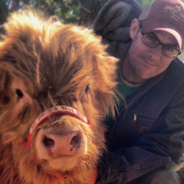 Father of Beauden Everett, husband of Molly. Filmmaker, Farmer, Fotographer http://t.co/Jz343yzgIy