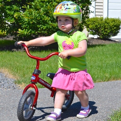 I ride my bike every year to help fight #cancer. 100% of your donation goes to http://t.co/ciurvfg6AZ Every donation gets a drawing.
