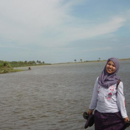 semua saja yang menilai aku