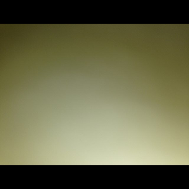 مبادل حنان٢٣ مربرب ٧٧. ١٧٠. ناعم