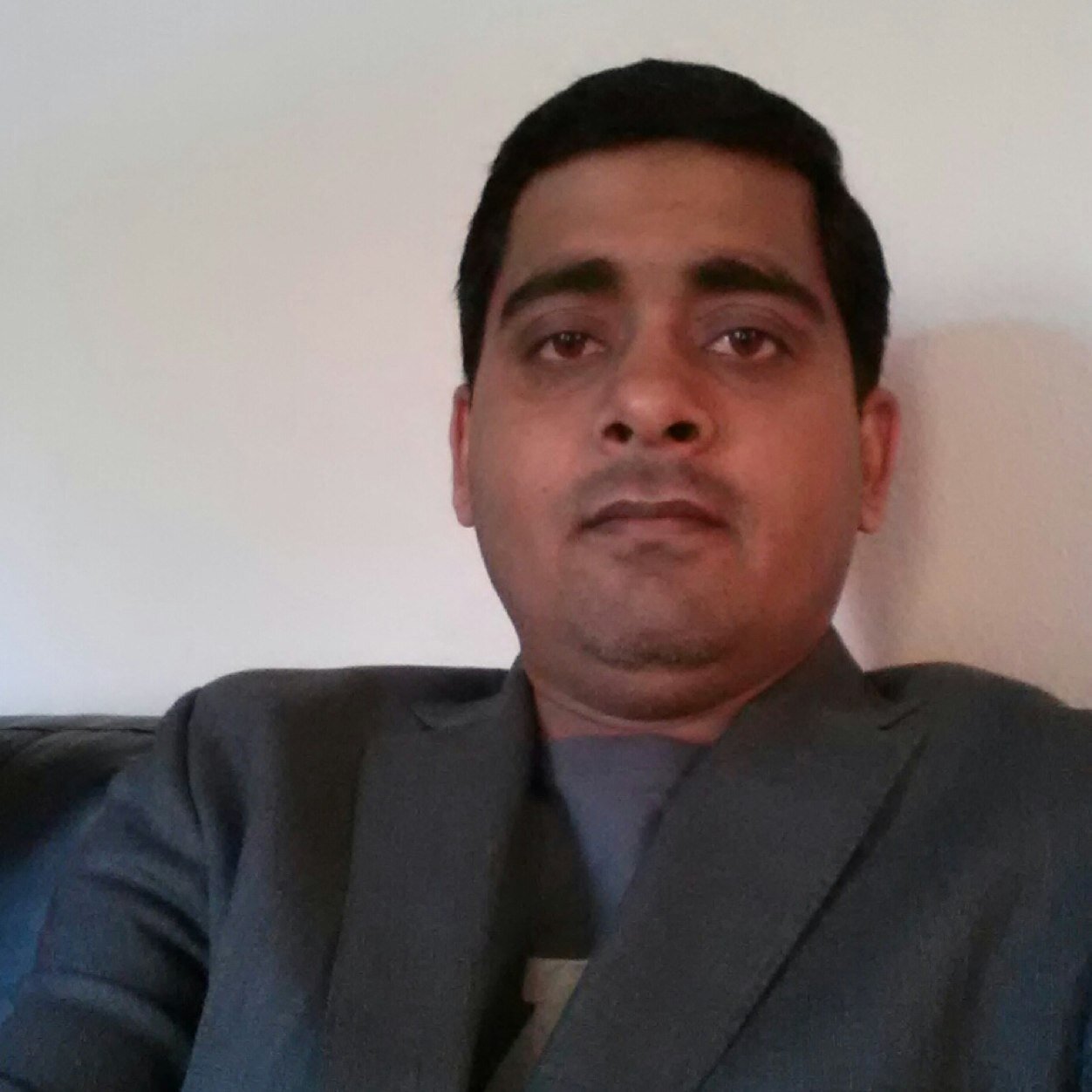 IT Strategist, consultant, Investor, for SMB business,interested in sectors like education, healthcare, pharmaceuticals, retail, media,