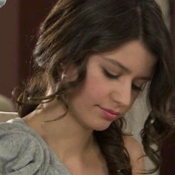 areejalbarqi's profile picture. اللهم اجعل التمريض شفيعاً لي حين أُسال شبابي فيما افنيته 💙🤍🕊