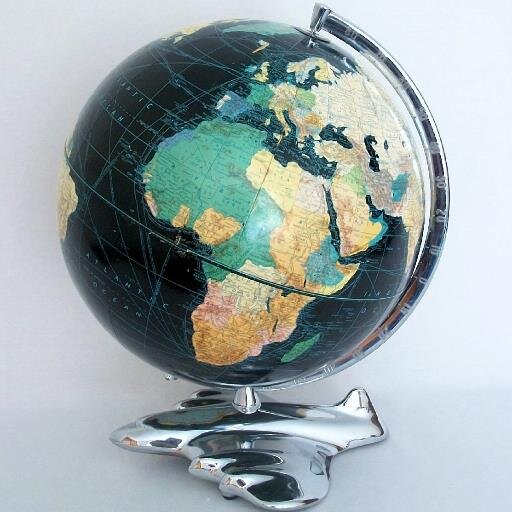 CarolynWoiccak's profile picture. Rocket ship builder,  globe lover, still a kid at heart