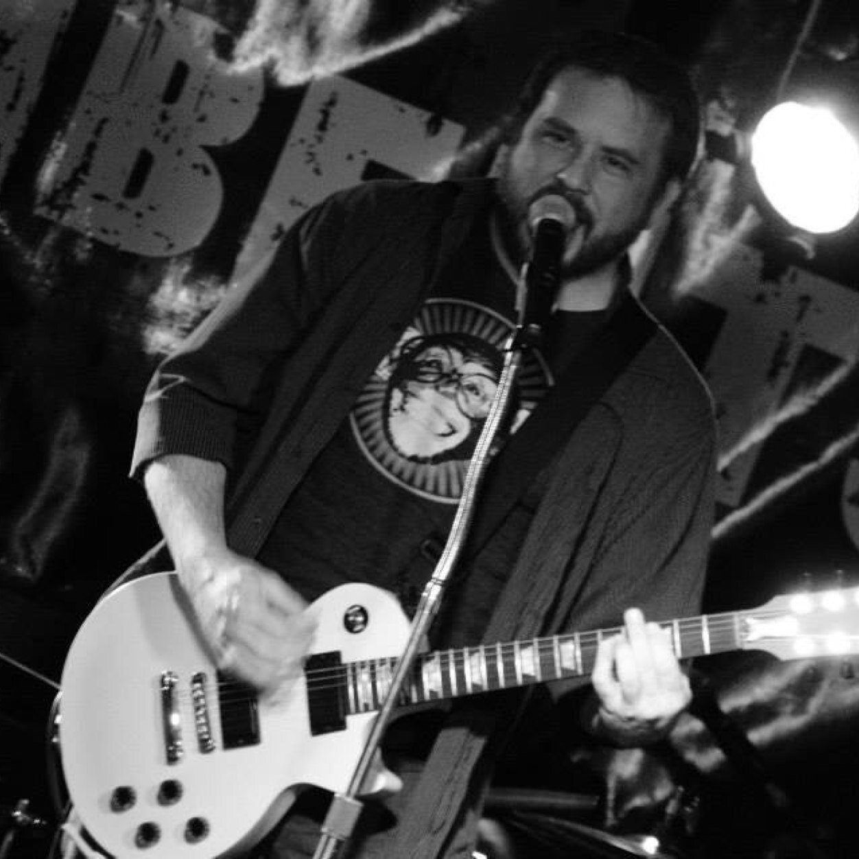 jhomey16's profile picture. father, musician, very lucky man..... respect and enjoy life and all it has to offer. (This is a personal twitter account... Not work/ND Graphics related)