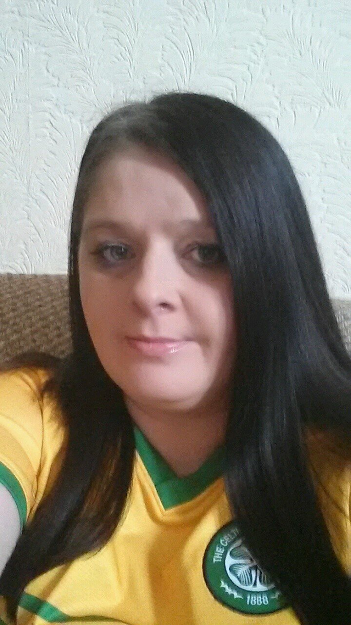 my hubby and girls . Family & friends are everything. My 1st love The Hoops. HH