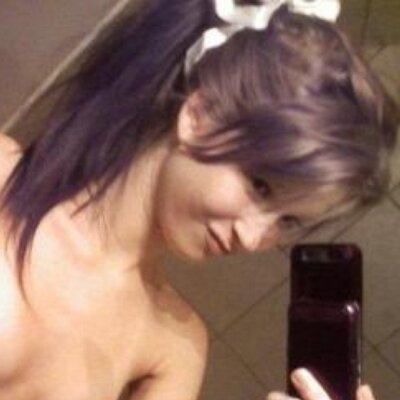 Profile Picture of Megan (@TheSlut12) on Twitter