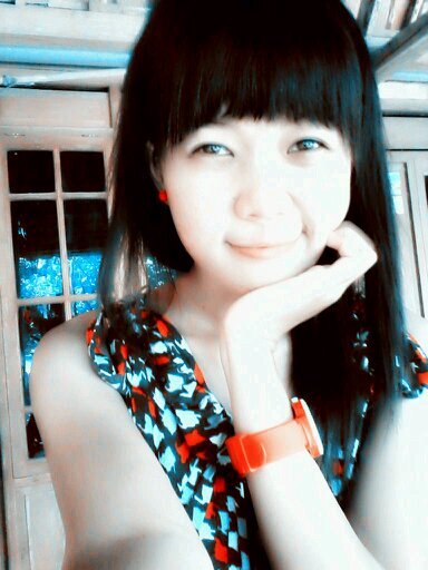 Nama:Fatma Mueza|hobi:sembahyang|kesukaan:mamah:*|phobia:orang pe'a.
