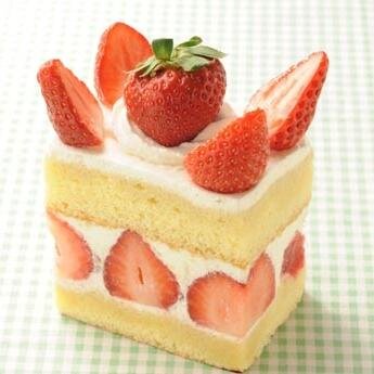 お値段手頃でオイシい #スイーツ が大好きです．特に仕事で疲れて頭がボーとしたときは心強い味方です！甘さ控えめでオイシイ情報を毎日つぶやきます．  #お菓子 #菓子 #デザート