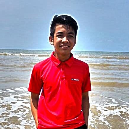 mee kuning maker expert,sofballer,owner of goreng pisang stall