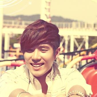 [Meet Me Again] on iTunes http://t.co/4EDmFwpMwx