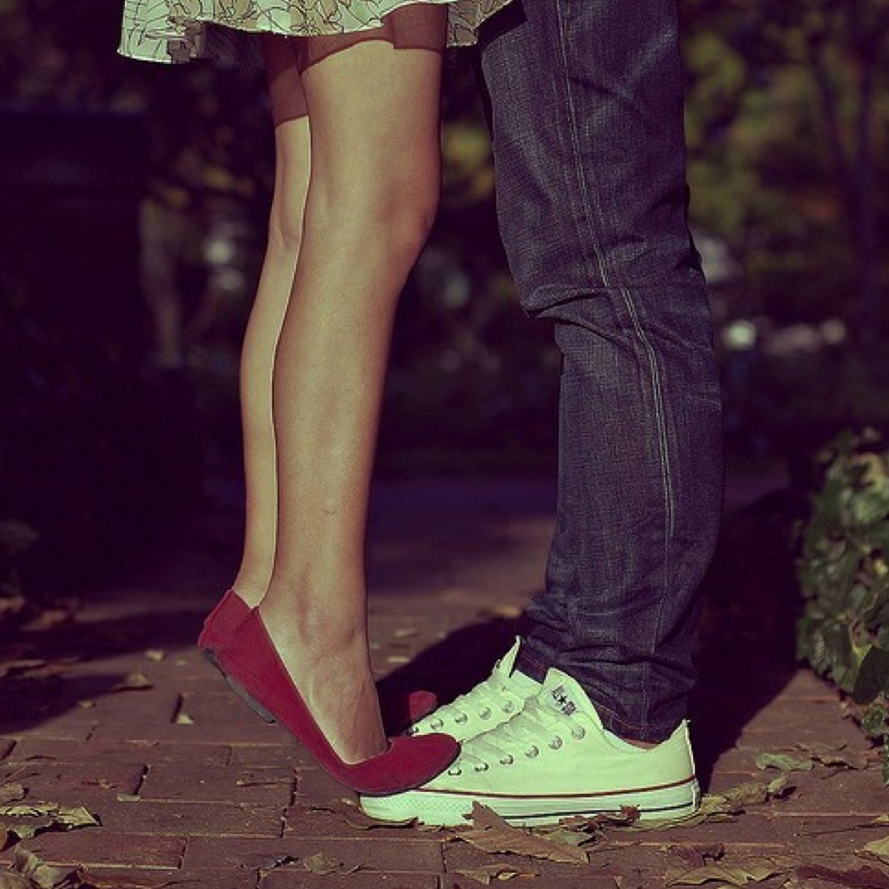 Short girls are cute... Right?