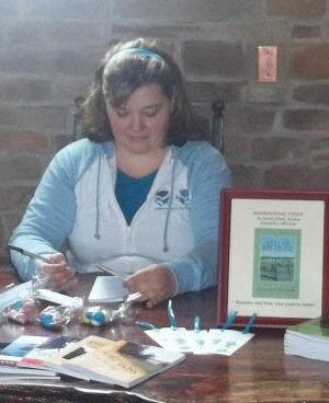 Self Publish author and mentor for aspiring authors.