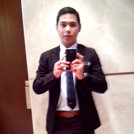 VikiManray's profile picture. A creative man is motivated by the desire to achieve, not by the desire to beat others.