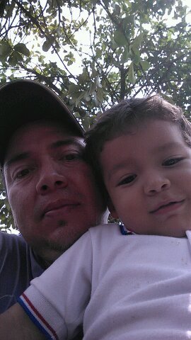 Padre, Hijo, Ingeniero Amigo, ese soy yo.