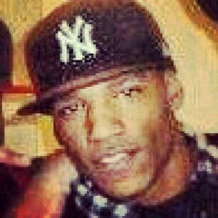 Entertainer-BattleRapMedia Bx_Ty_Alb_NY Gwop UG #Vlugly #DaLeague  #HOCMedia #KB #DB #9️⃣🌎🅾️ #GG Brave❤️‍🔥💲 🦺🩸🐝🐇👆🏿
YouTube/JajaGiboretheUglyman