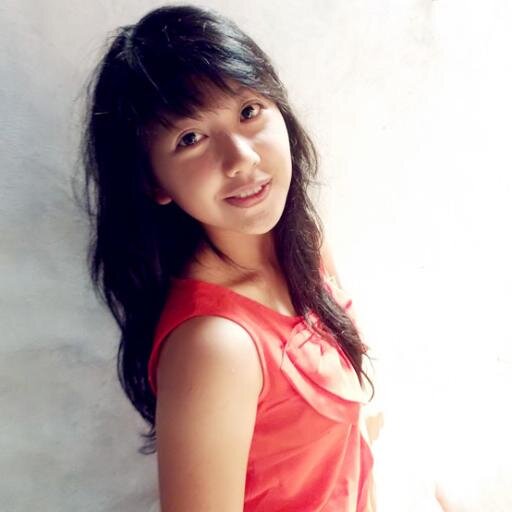 Always loved people who loved me too (♥my family^, ♥friend^, ♥someone*)