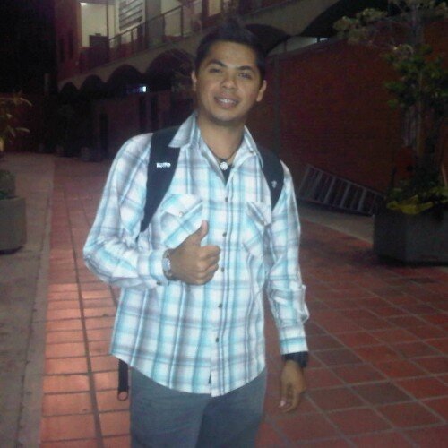 jeisonelchino's profile picture. Estudiante universitario y 100% venezolano, me gusta  disfrutar con mis amigos en todo monmento y compartir con mi familia.