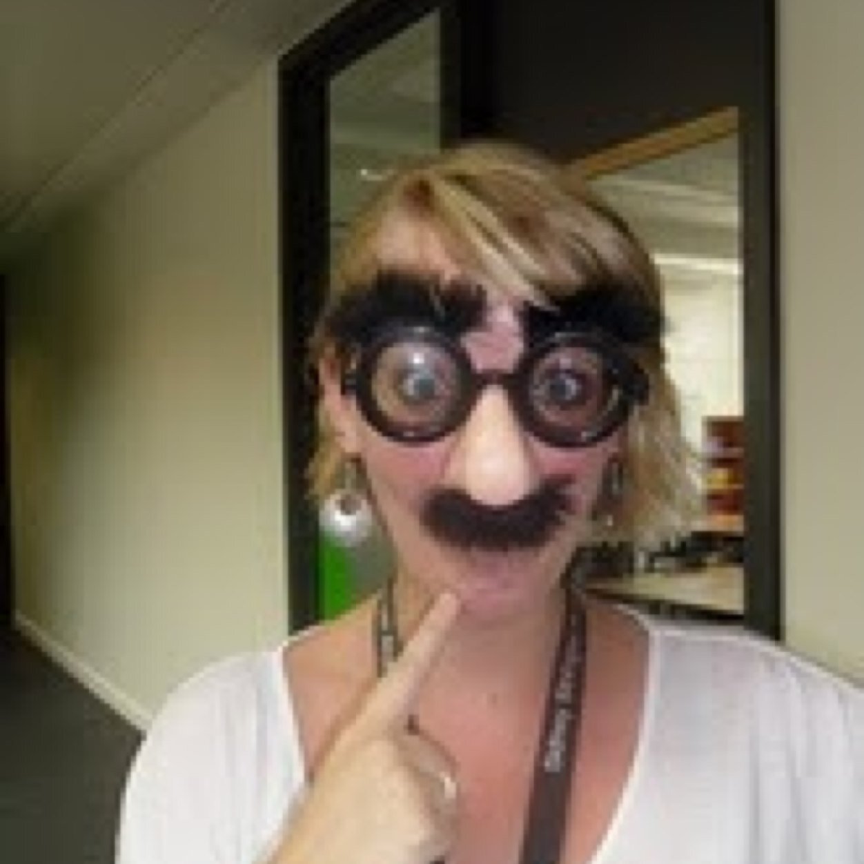 sambolina84's profile picture. 