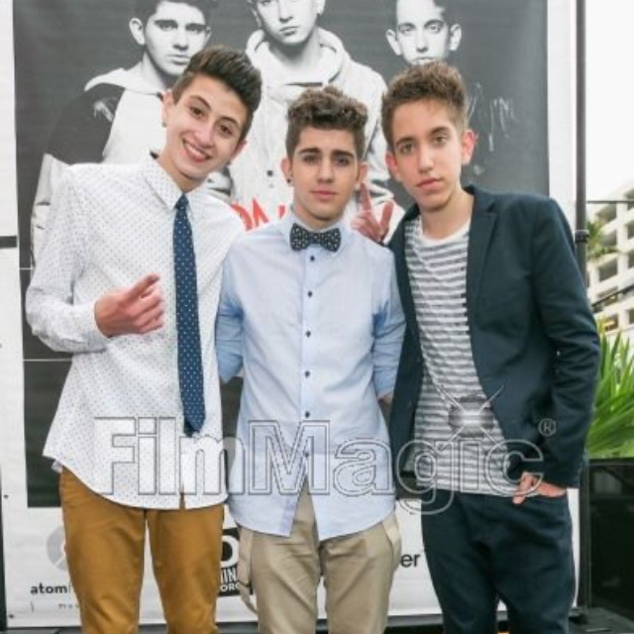 We give updates on @tobeone where they have there M&Gs and pics of them and if tobeoners ever meet them tag us in your pics of u them or just them