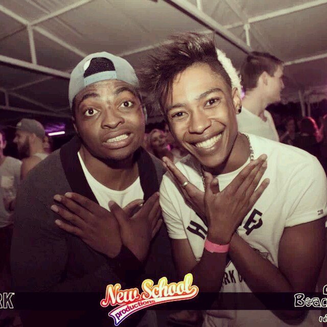 A fresh boy with a wicked comb over. A White mothers worst nightmare. Casual Snacker. UK (Neston) boy living in South Africa(Durban). Incredibly Handsome..