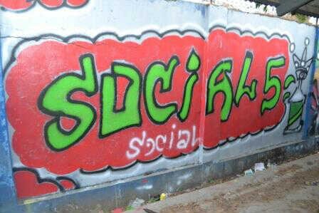 Hidup mah jangan dibikin susah, yang susah mah ngupil pake jempol suku. || Opisial Sosial IPS 5 || EST. 2013 || #AI KAMU DAMANG? #NYAAAAK