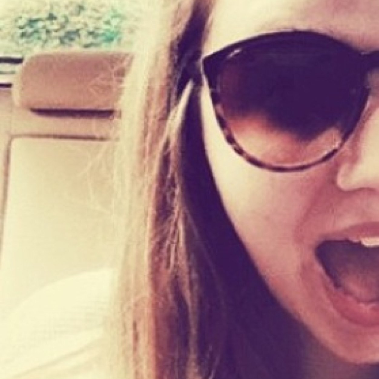 3_pound_amy's profile picture. 20 years old