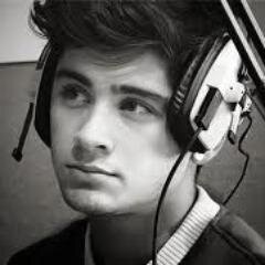 Una gran fanatica de One Direction amo a los 5 chicos y soy la esposa de Zayn Malik