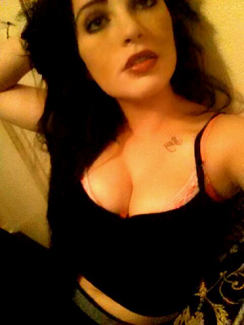 sexiilexii177's profile picture. 