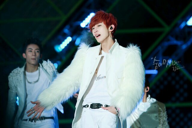Let's fly B1A4!!♥ 진영신우산들바로공찬