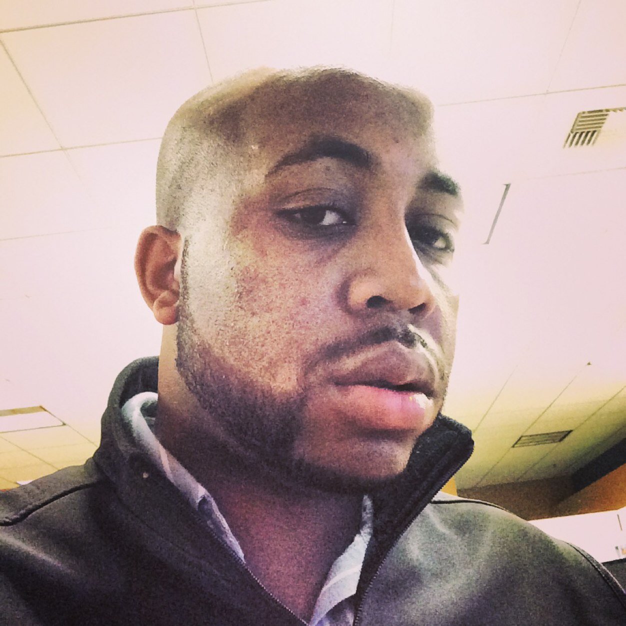 #NaijaBoi #IgboBoi #PBS #SJSU #CivilEngineer #College #GraduatedFall'11 Instagram: tochi87