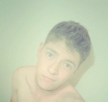 amrAntoni's profile picture. me gusta la música xD facebook.  Toño García :3