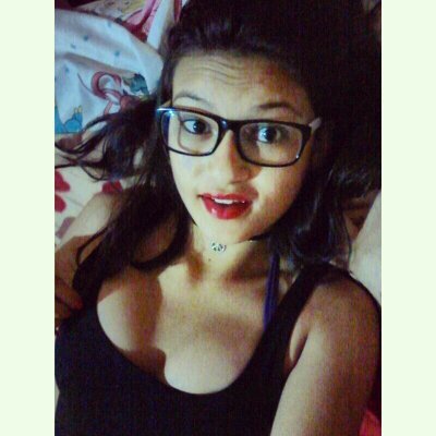 Sou a menina que ama os detalhes da vida ..  whatsapp 034 91410844 ;)